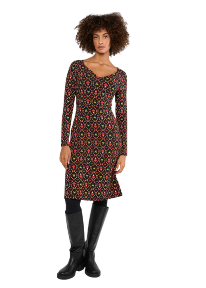 Froggy Queen, rose hip hella