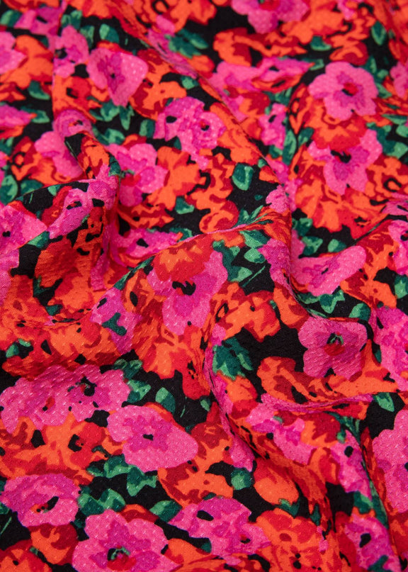 EN PLEINE FLORE, LIT DE PRIMEVÈRES