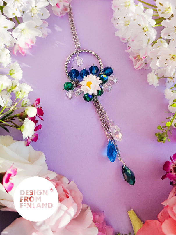 DAUGHTER OF THE NORTH WATER LILY KETTING