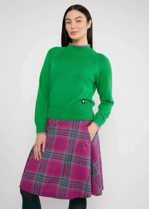 ROMANCE RULES THE WORLD PRINCESS GARDEN CHECK