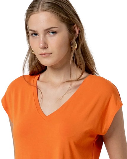 V-HALS T-SHIRT