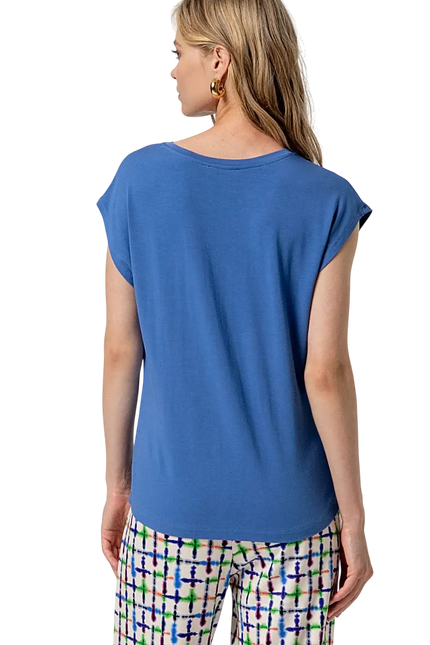 SURKANA V-NECK T-SHIRT BLUE