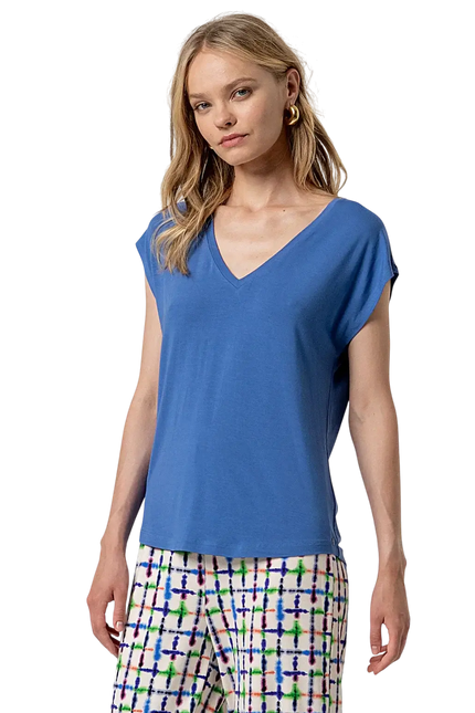 SURKANA V-NECK T-SHIRT BLUE
