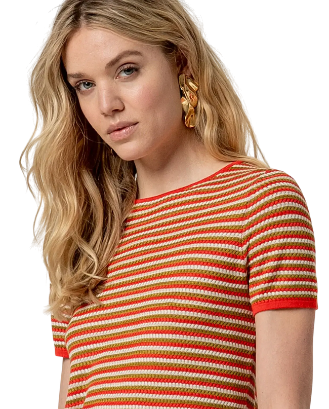 RED STRIPED SHORT-SLEEVED SWEATER