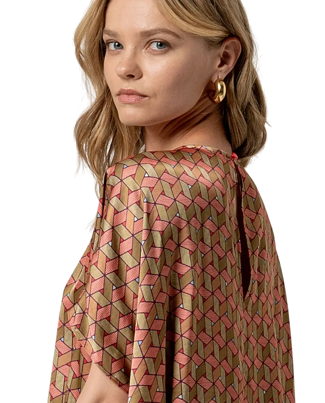 MULTI CAPE-STYLE BLOUSE