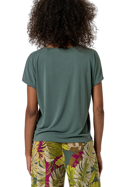 SURKANA SLEEVELESS V-NECK T-SHIRT BOTTLE GREEN