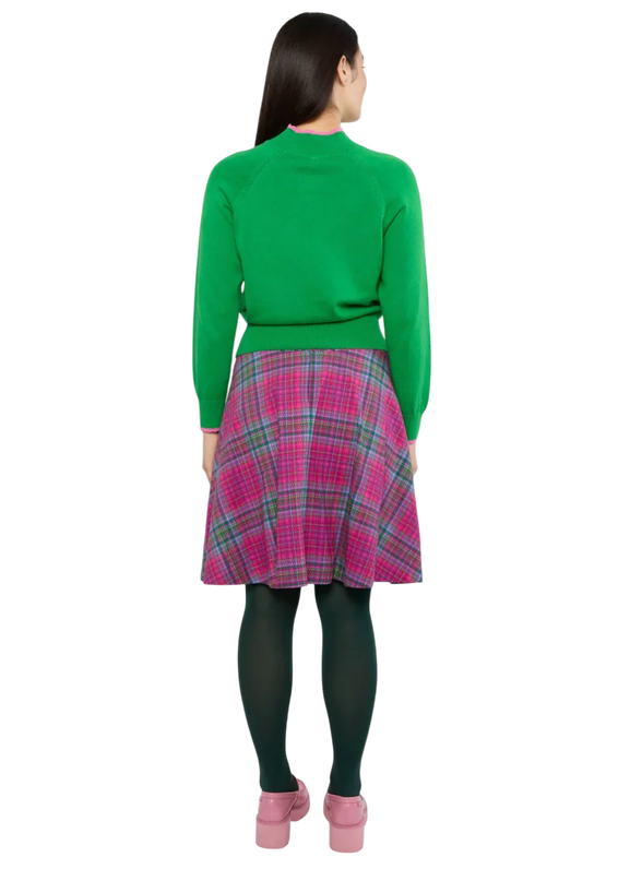 ROMANCE RULES THE WORLD PRINCESS GARDEN CHECK