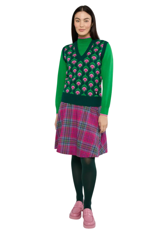 ROMANCE RULES THE WORLD PRINCESS GARDEN CHECK