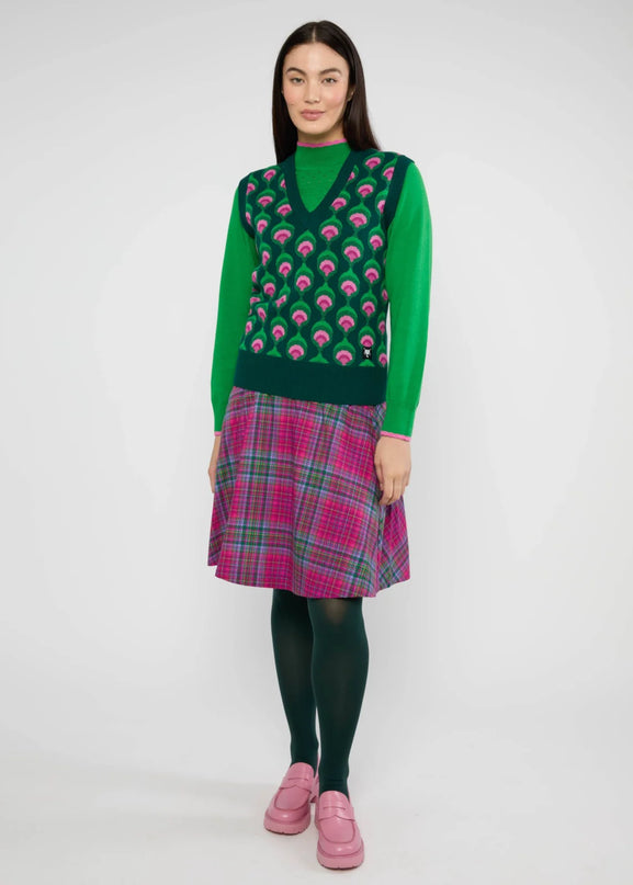 ROMANCE RULES THE WORLD PRINCESS GARDEN CHECK