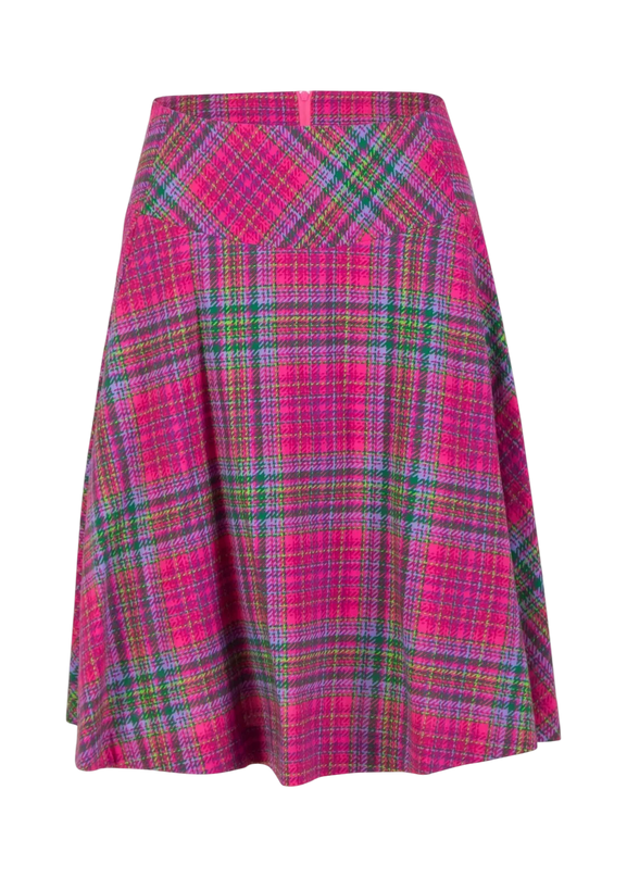 ROMANCE RULES THE WORLD PRINCESS GARDEN CHECK