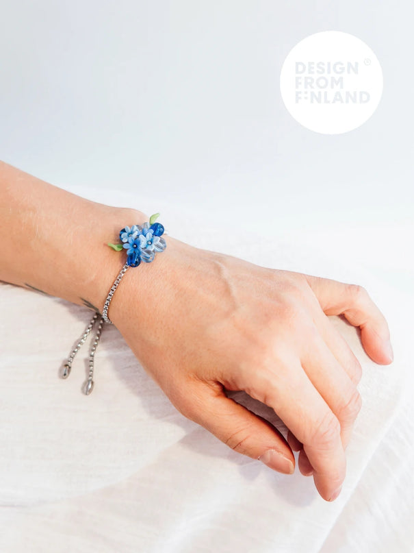 DAUGHTER OF THE NORTH FORGET ME NOT BRACELET