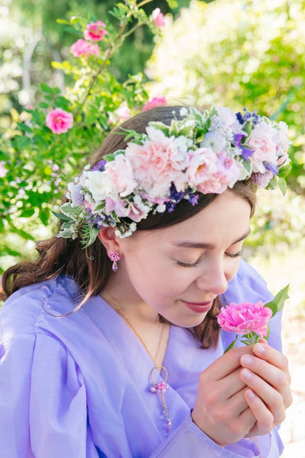 DAUGHTER OF THE NORTH SUMMER STUD EARRINGS