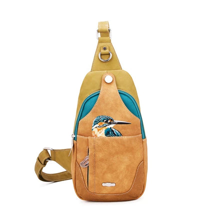 HI-DI-HI RUGZAK/ SLINGBAG CAROL MET ROODBORSTJE, OKERGEEL EN COGNAC