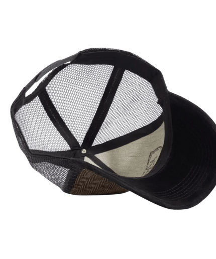 CAIPÍNÍ KING KEROSIN TRUCKER, Dubh agus Donn