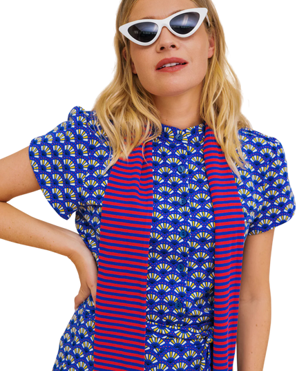 Blusa Azul Deslumbrante