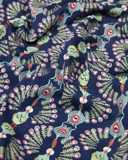 Shalala Tralala Shawl, feather duster