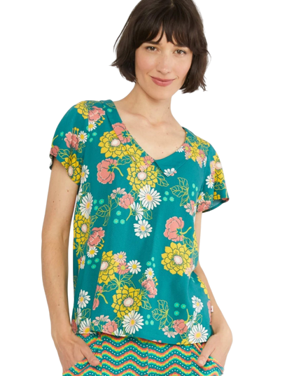 BLUTSGESCHWISTER NOURRIR LES OISEAUX, danse éternelle des fleurs