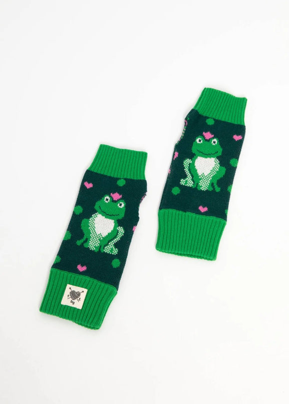 Hand on Heart Froggy glove