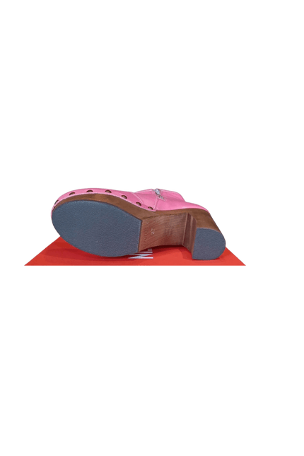 GRUNBEIN Isabell Pink