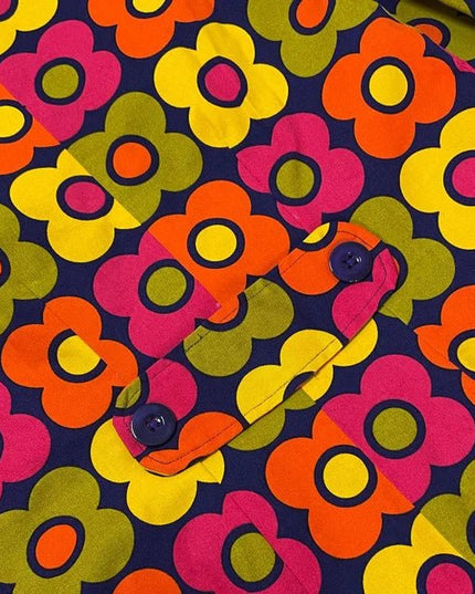 Abrigo Swing Retro Flor 60s Karina, Púrpura